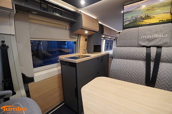 Malibu Van 640 LE RB first class ? two rooms GT skyview - Dieselpanna - 400 5 of 18