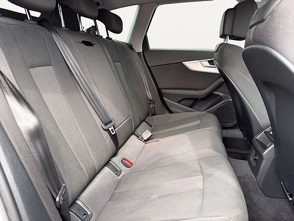 Audi A4 allroad 19 of 24