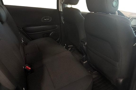 Honda HR-V 11 of 27