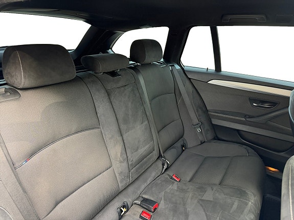 BMW 520d 15 of 15