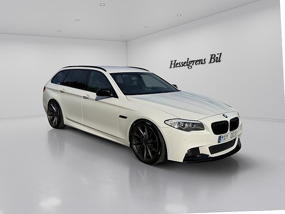 BMW 520d 4 of 15