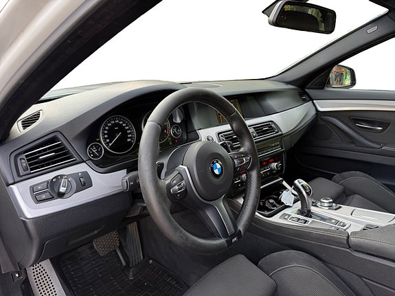 BMW 520d 12 of 15