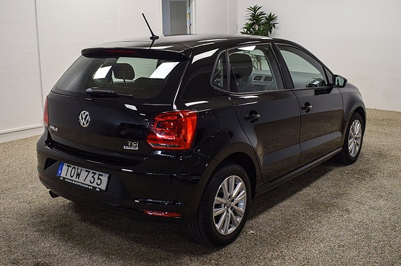 Volkswagen Polo 7 of 23