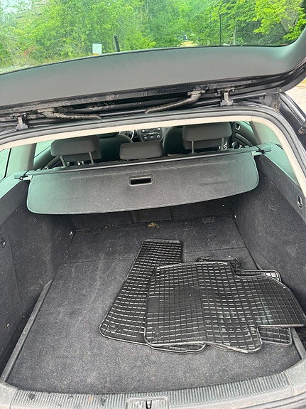 Volkswagen Golf V 7 of 10