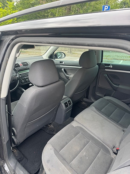 Volkswagen Golf V 6 of 10