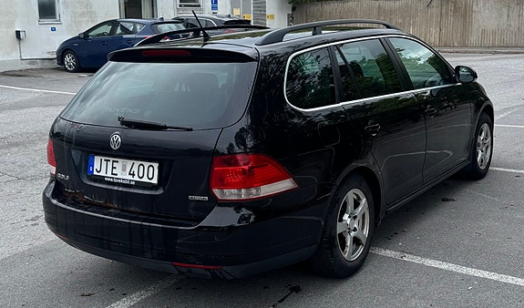 Volkswagen Golf V 4 of 10