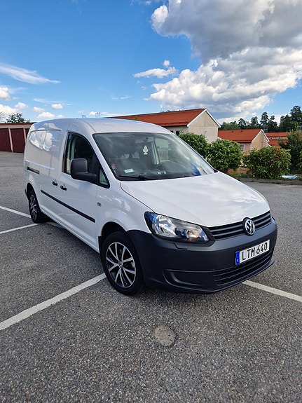 Volkswagen Caddy Maxi 4 of 5