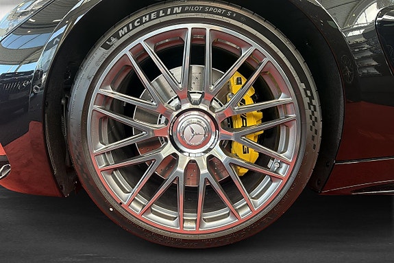 Mercedes-Benz AMG GT 63 20 of 20