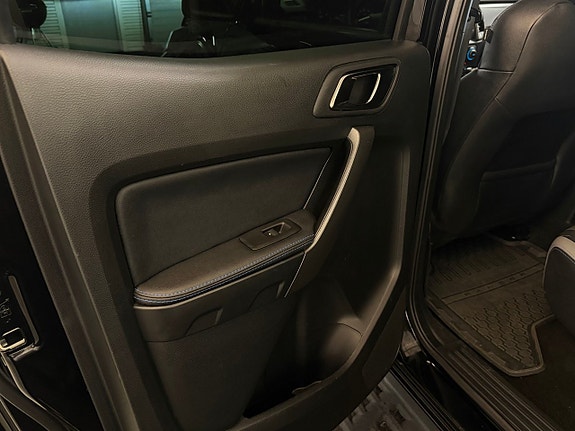 Ford Ranger Raptor 22 of 23