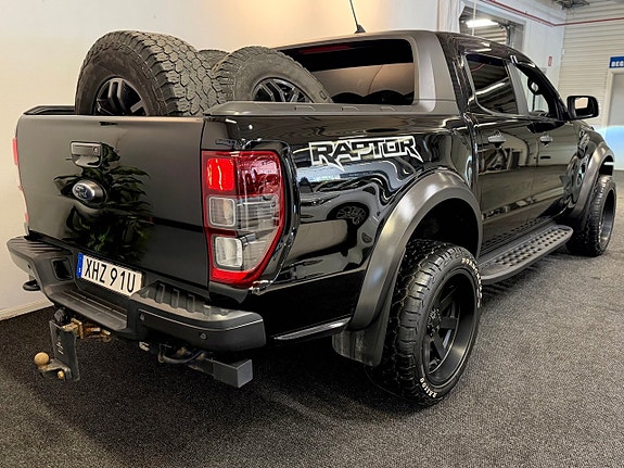 Ford Ranger Raptor 3 of 23