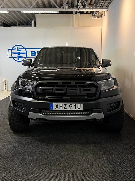 Ford Ranger Raptor 8 of 23