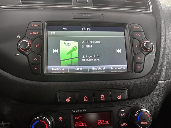 Kia Ceed 12 of 14