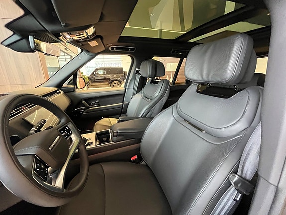 Land Rover Range Rover 7 of 10