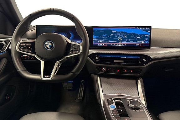 BMW i4 8 of 18