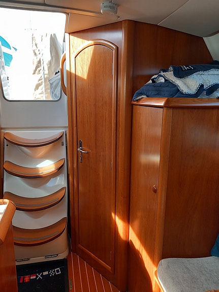 Jeanneau Sun Fast 37 2005 3 of 8