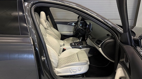 Audi S6 18 of 30