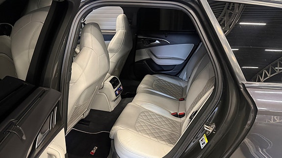 Audi S6 16 of 30