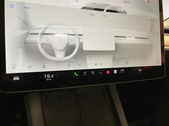 Tesla Model Y 22 of 22