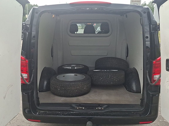 Mercedes-Benz Vito 119 14 of 14