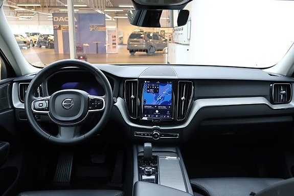 Volvo XC60 6 of 23