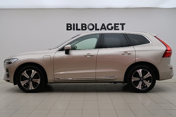 Volvo XC60 2 of 23