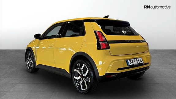 Renault 5 E-Tech 3 of 21