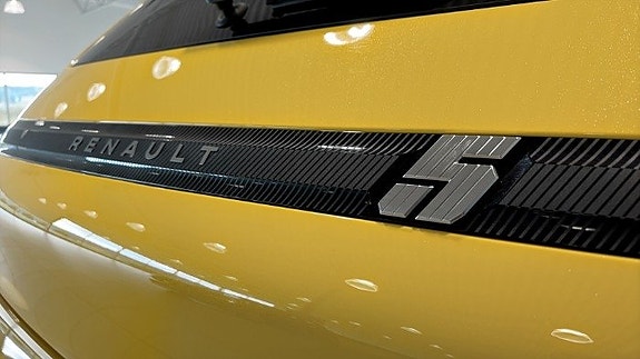 Renault 5 E-Tech 21 of 21