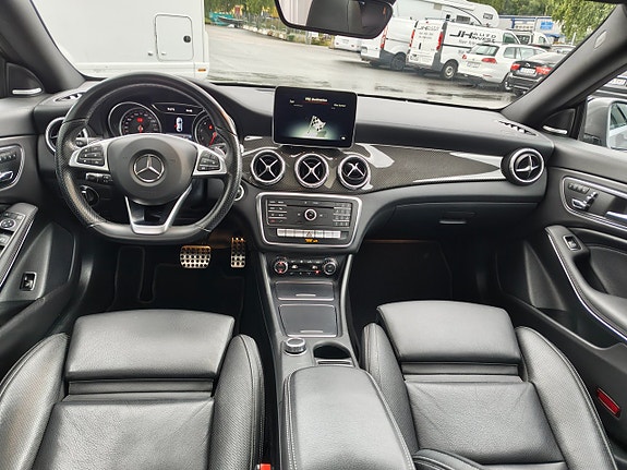 Mercedes-Benz CLA200 19 of 25