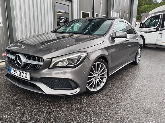 Mercedes-Benz CLA200 12 of 25