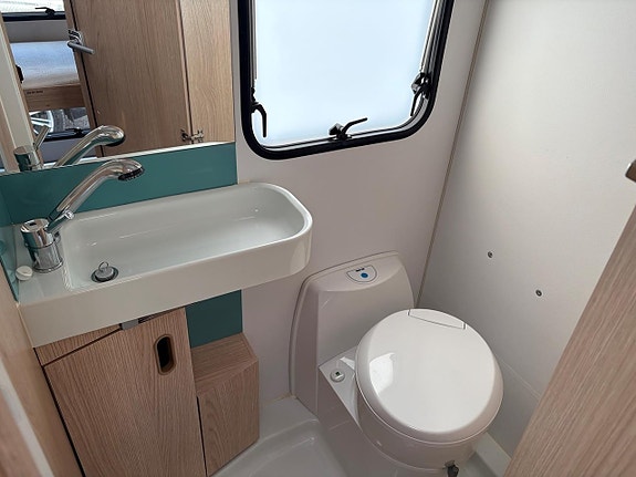 Adria AVIVA 522 PT Barnkammare 13 of 20