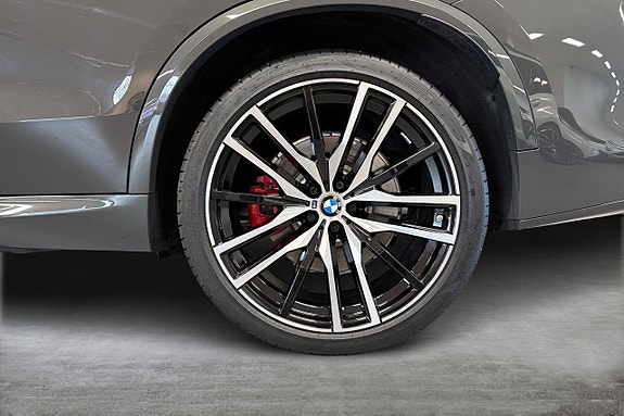 BMW X5 15 of 18