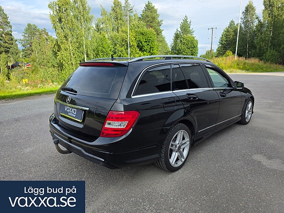 Mercedes-Benz CLC220 9 of 30