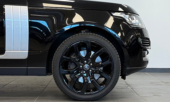 Land Rover Range Rover 5 of 23