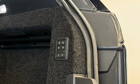Land Rover Range Rover 22 of 23