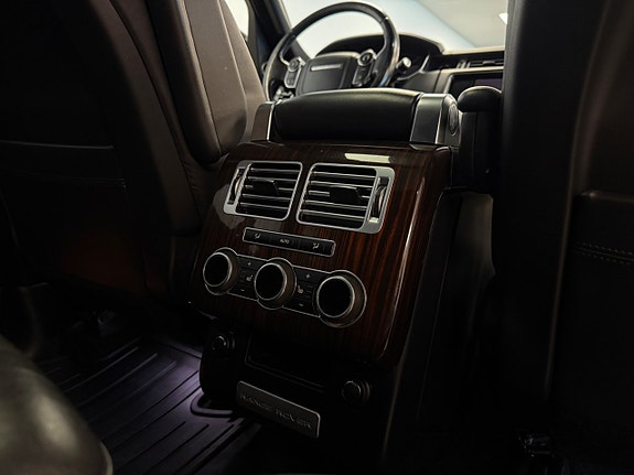 Land Rover Range Rover 21 of 23
