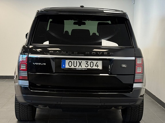 Land Rover Range Rover 23 of 23
