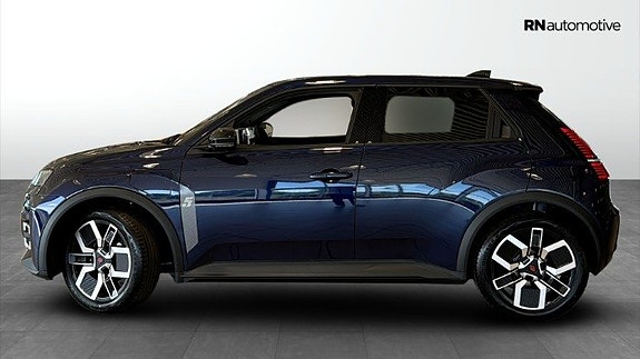 Renault 5 E-Tech 5 of 22