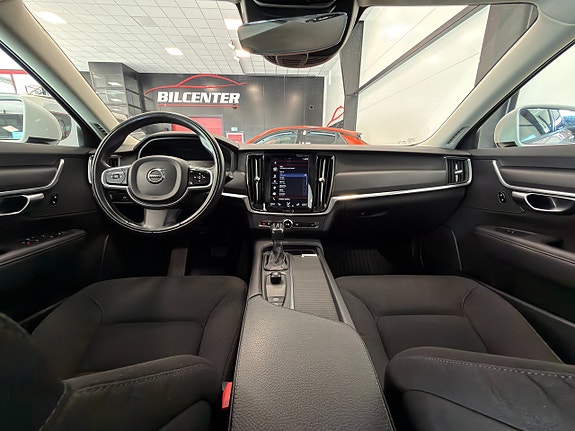 Volvo V90 7 of 15