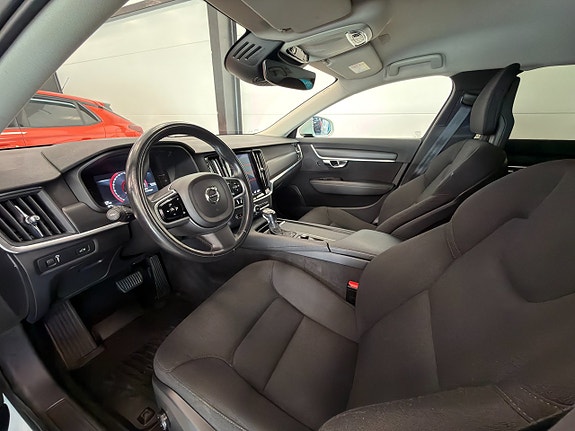 Volvo V90 5 of 15