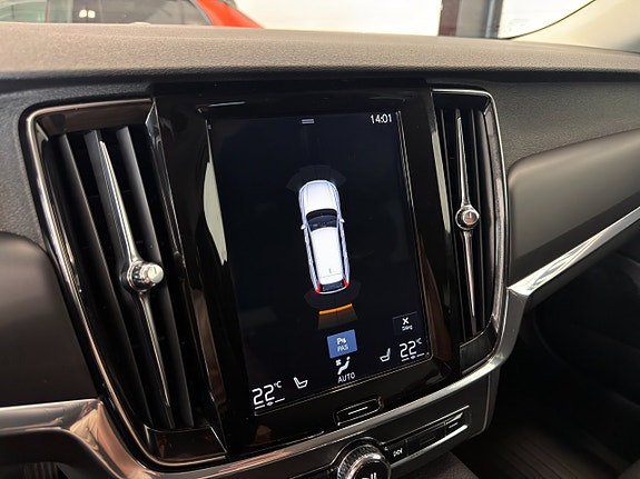 Volvo V90 9 of 15