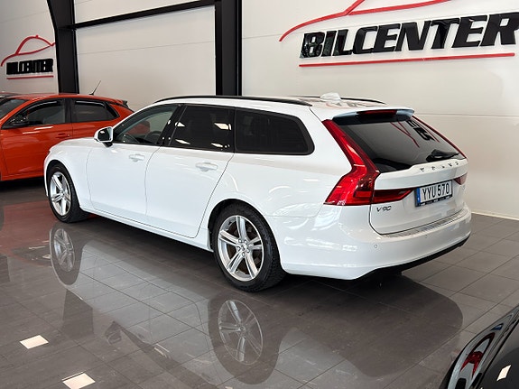 Volvo V90 3 of 15