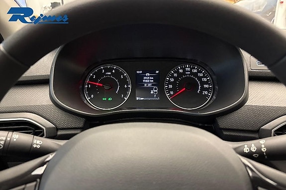 Dacia Sandero 12 of 17