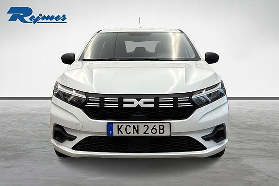 Dacia Sandero 4 of 17