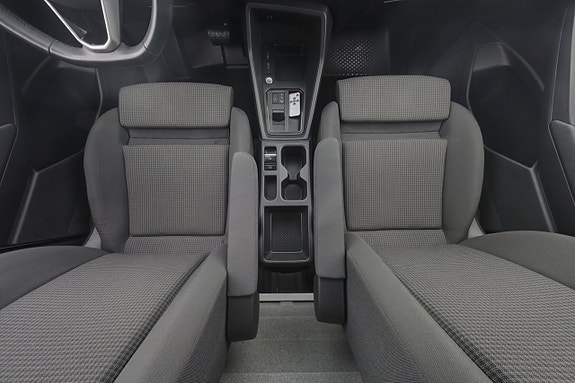 Volkswagen Caddy 14 of 28
