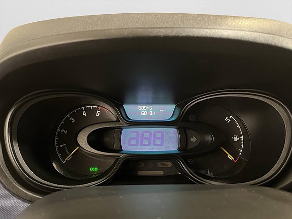 Opel Vivaro 13 of 16