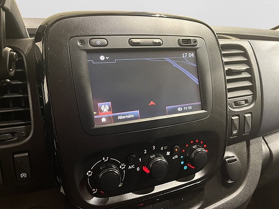 Opel Vivaro 15 of 16