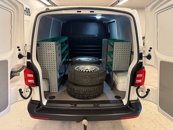 Volkswagen Transporter 8 of 10