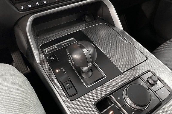 Mazda CX-60 12 of 14