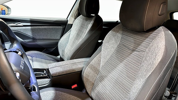 Skoda Superb 8 of 23