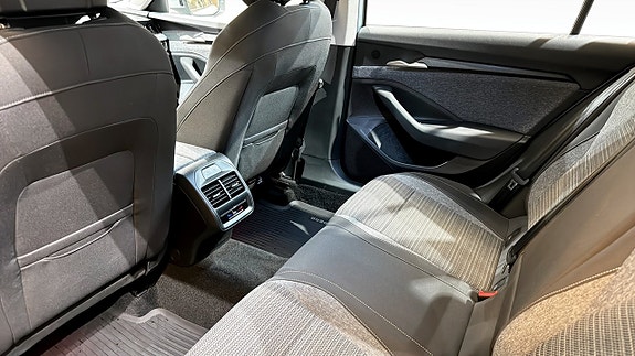 Skoda Superb 11 of 23